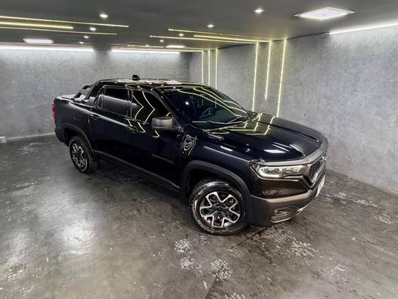 RAM RAMPAGE 2.0 HURRICANE 4 TURBO GASOLINA LARAMIE 4X4 AUTOMÁTICO